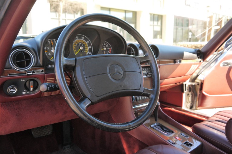 1988 Mercedes-Benz 560 null photo 28