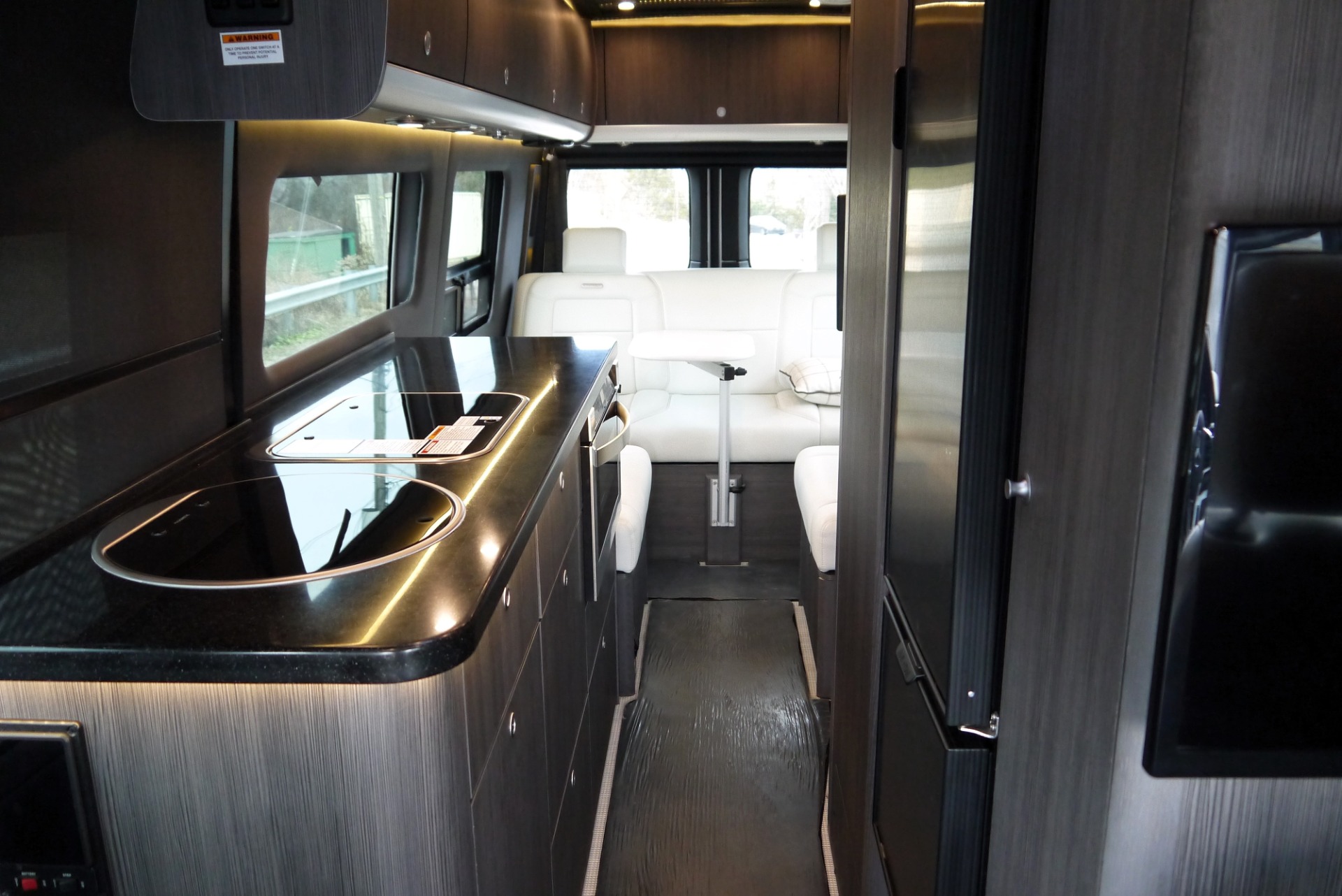 2019 Mercedes-Benz Sprinter Cargo Van Base photo 11